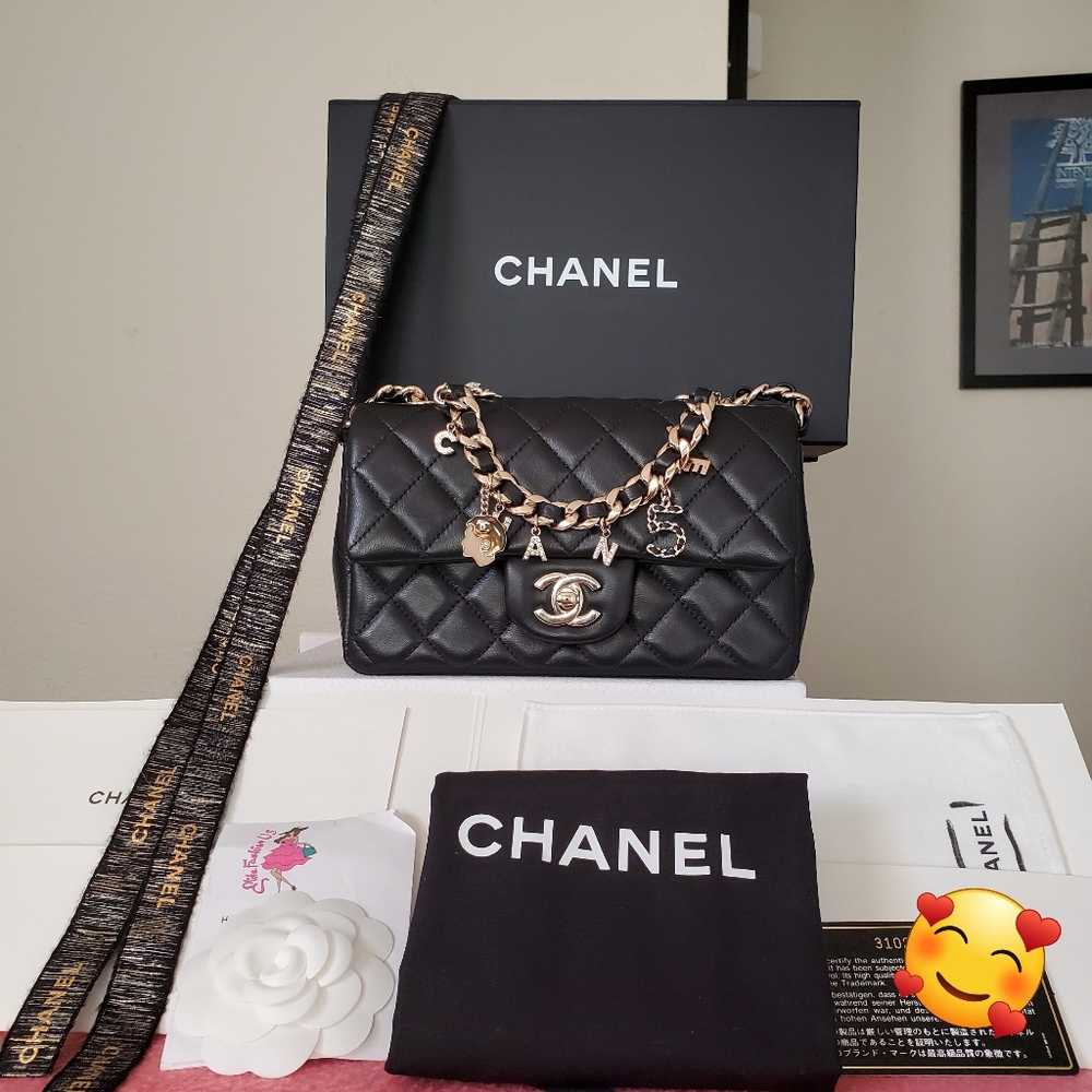 Chanel classic mini Black charm Quilted Leather Bag